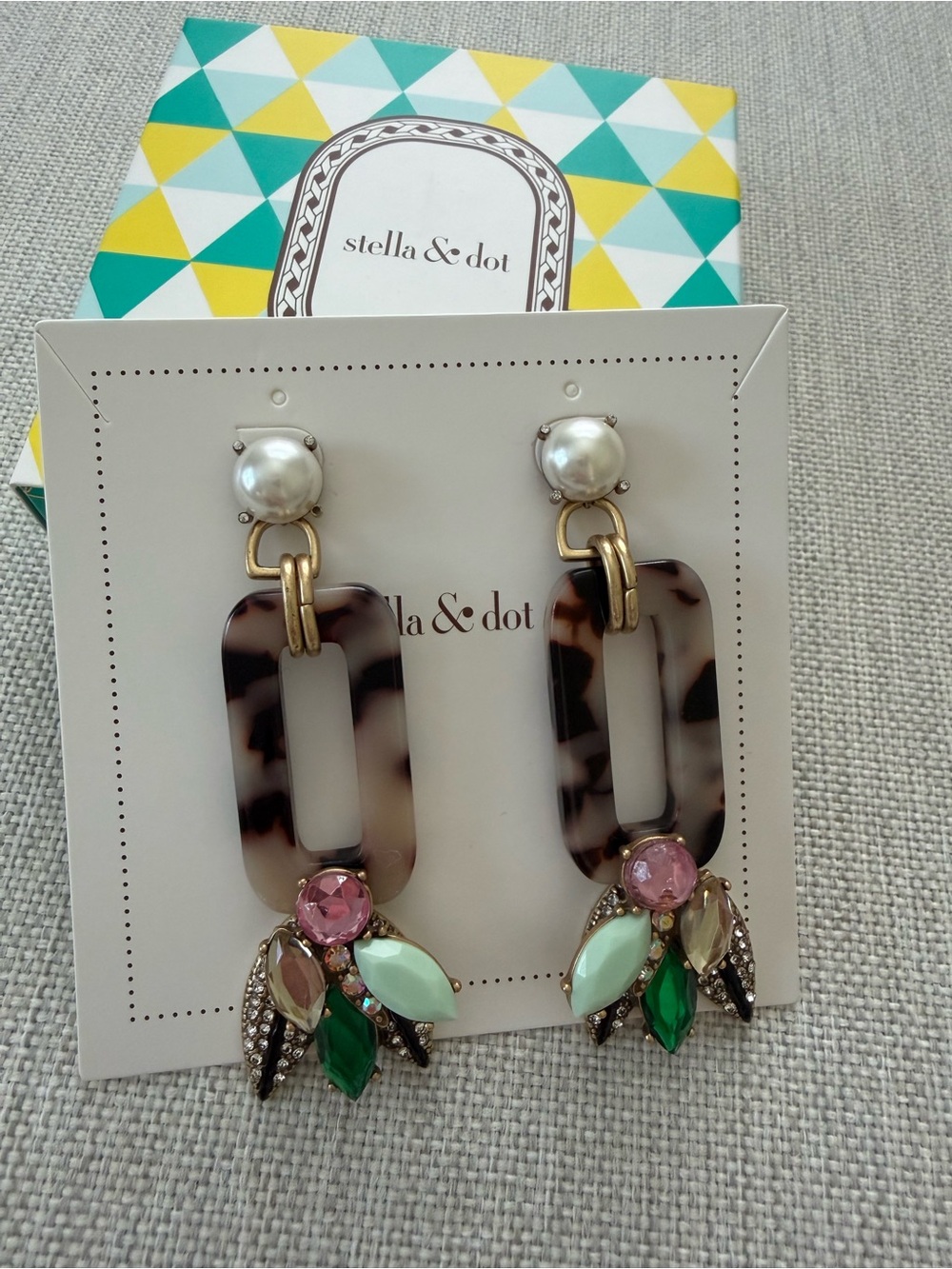 Stella & Dot Belle Earrings